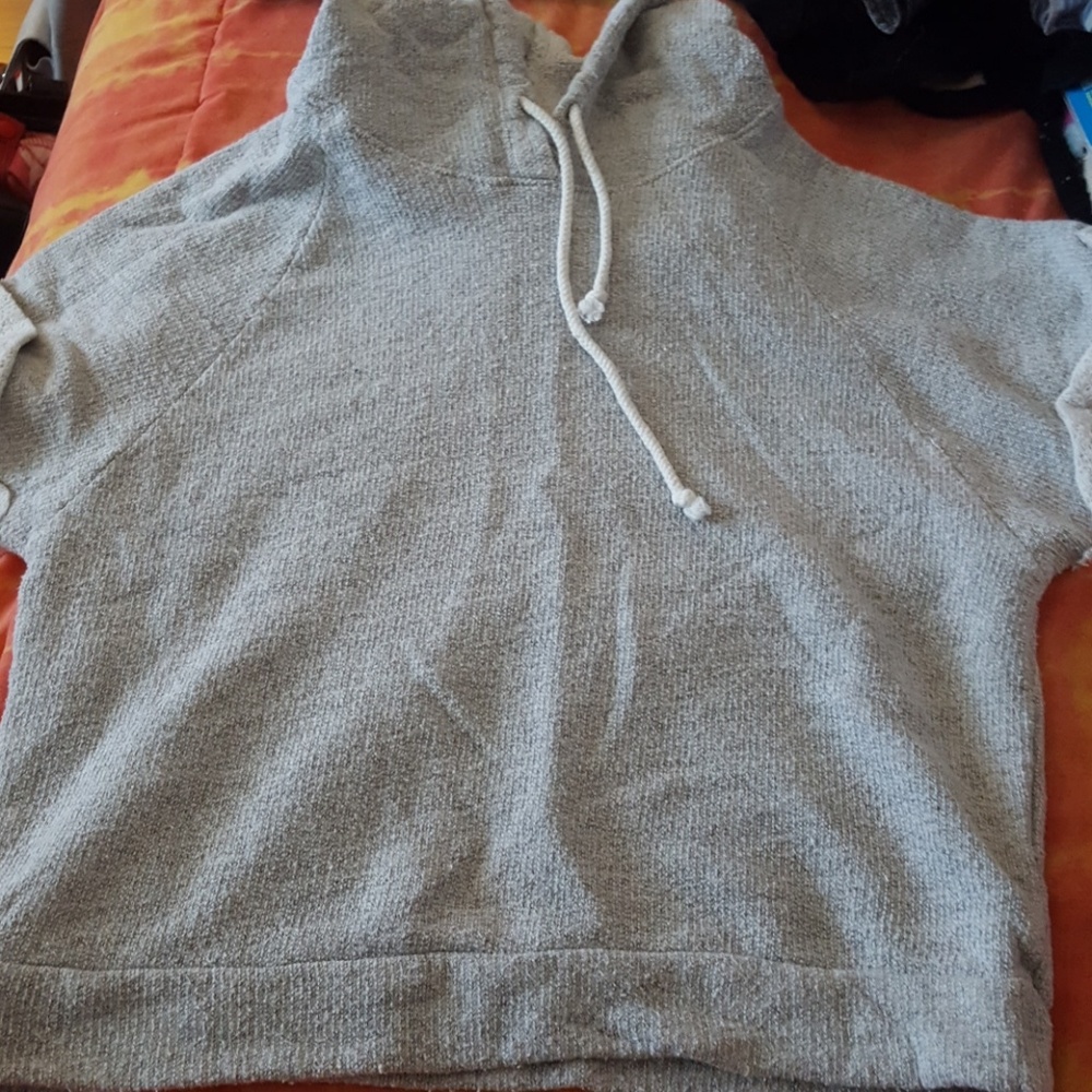 Short sleeve sweatshirt